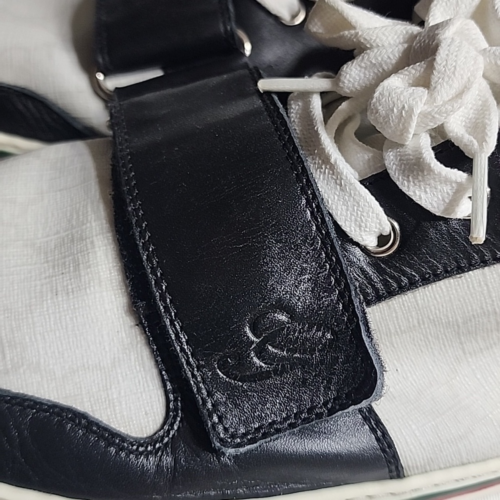 Gucci Men's Monochrome High-Top Sneakers - Picture 8 of 9